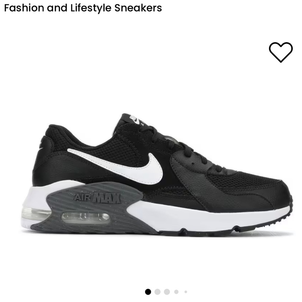 NIKE AIR MAX BRAND NEW NEVER USED SZ 9.5 US